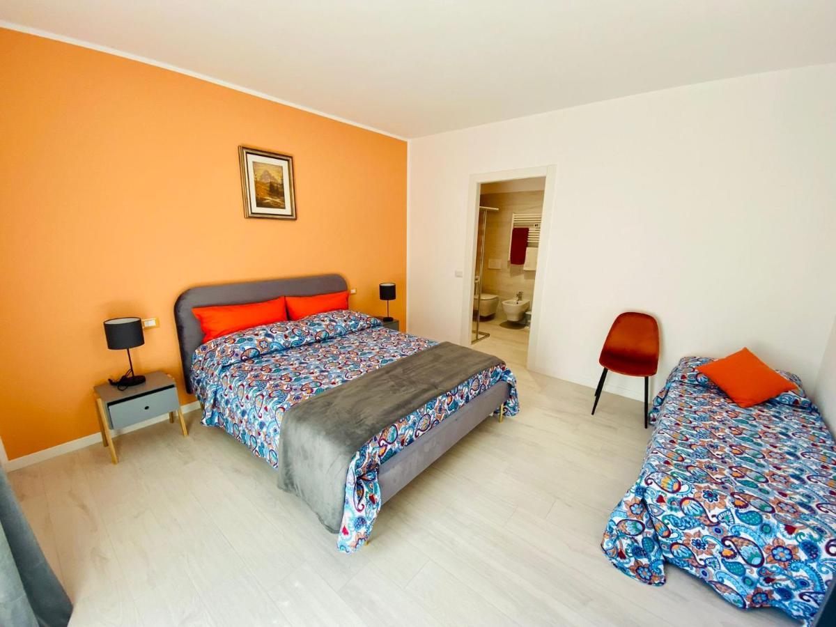 Hotel I Broletti Del Garda Pacengo Di Lazise Exterior foto