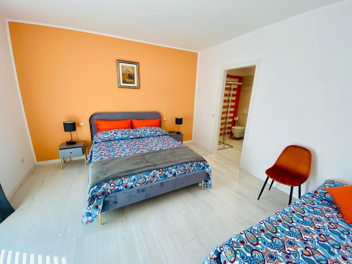 Hotel I Broletti Del Garda Pacengo Di Lazise Exterior foto
